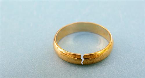 Picture of Broken Marriage Band